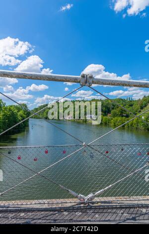 Weinberge von Stuttgart-Mühlhausen am Neckar, Stadt Stuttgart, Baden-Württemberg, Süddeutschland, Mitteleuropa Stockfoto