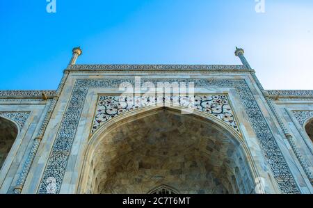 Das Gitter Taj Mahal von Indien wurde von Shah Jahan im Jahr 1631 in Auftrag gegeben Stockfoto