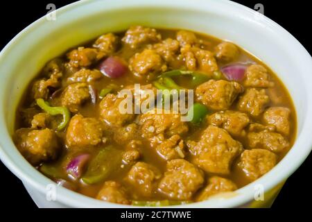 Soya manchurian, Veg Manchurian mit Soße, beliebtes Street Food von Indien, selektiver Fokus Stockfoto