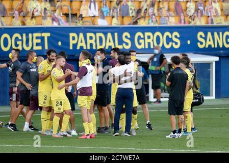 FUSSBALL - VILLARREAL VS EIBAR Santi Cazorla, Bruno Soriano in Aktion während der spanischen Liga, La Liga, Fußballspiel zwischen Villarreal und Eibar am 19. juli 2020 im Ceramica Stadion in Castellon, Spanien. Foto: Xisco Navarro Quelle: CORDON PRESS/Alamy Live News Stockfoto