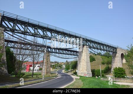 Eisenbahnbrücke, Viadukt, Biatorbágy, Kreis Pest, Ungarn, Magyarország, Europa Stockfoto