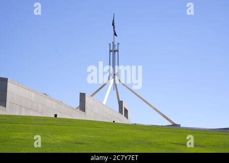 CANBERRA, AUSTRALIEN - 8. NOVEMBER 2009: Das Parliament House ist der Treffpunkt des australischen Parlaments in Canberra. Es wurde am 9. Eröffnet Stockfoto