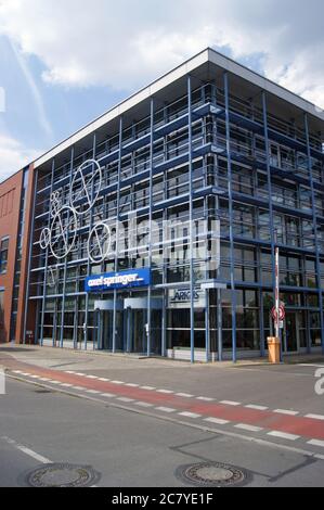 Die im November 1993 eröffnete Druckerei der Axel Springer AG am Brunsbütteler Damm 156 – 172 in Berlin-Spandau. Stockfoto