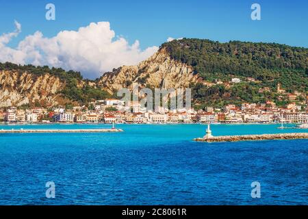 Zakynthos Stadt am Morgen, wie aus dem Hafen gesehen Stockfoto