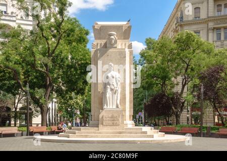 Ein Art-Deco-Denkmal für die ungarischen Opfer des roten Terrors auf Vertanuk tere in Budapest Stockfoto