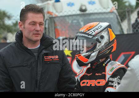 Jos & Max Verstappen, während Max's internationale Kart-Karriere. Stockfoto