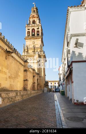 Glockenturm der Mezquita in Córdoba, Andalusien, Spanien Stockfoto