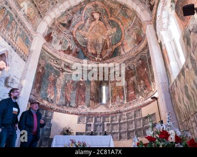 Pinturas medievales de la Iglesia de San Martín de Tours. Gazeo. Álava. País Vasco. España Stockfoto