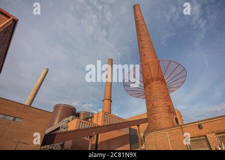 Helsinki, Uusimaa, Finnland. Juli 20.2020. Kraftwerk Salmisaari. Hochwertige Fotos Stockfoto