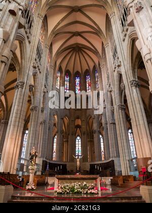 Altar de la Catedral de María Inmaculada (Catedral Nueva). Vitoria. Álava. País Vasco. España Stockfoto