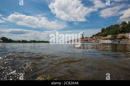 Elbe im Norden Deutschlands. Stockfoto