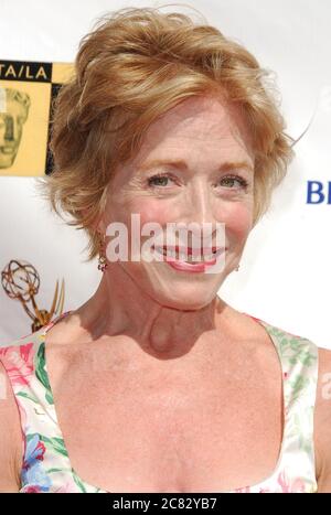 Holland Taylor bei der BAFTA/LA und der Academy of Television Arts & Sciences 5. Jährliche Tea Party zu Ehren der Nominierten von Primetime Emmy im Wattles Mansion in Los Angeles, CA. Die Veranstaltung fand am Samstag, 15. September 2007 statt. Foto von: SBM / PictureLux - Aktenzeichen # 34006-8696SBMPLX Stockfoto