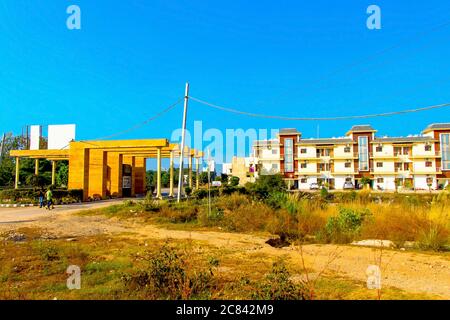 ahmedabad, Gujrat, Indien,- juni 2019 : Blick auf einen Neubau eines kleinen Hauses in ahmedabad Stockfoto