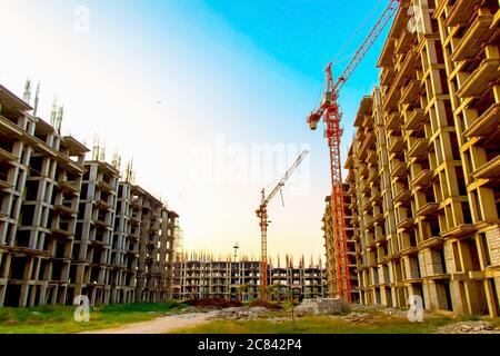 ahmedabad, Gujrat, Indien,- juni 2019 : Blick auf einen Neubau von großen Gebäuden in ahmedabad Stockfoto