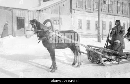 Militärpolizei auf Pferdeschlitten in Smolensk - Gebiet Smolensk, Russland - zweiter Weltkrieg - deutsche Wehrmacht dringt an der Ostfront ein - barbarossa Operation Stockfoto