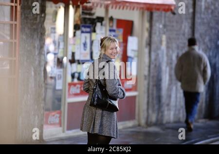 Bridget Jones: The Edge of Reason Jahr : 2004 USA / UK Regie : Beeban Kidron Renee Zellweger Stockfoto