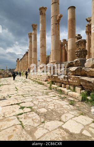 Kolonnadenstraße in Gerasa, alte römische Stadt von Jordanien Stockfoto