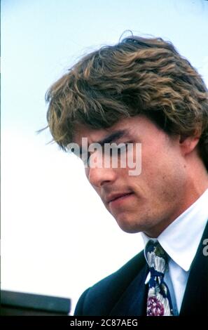 Schauspieler Tom Cruise macht am 22. April 1990 bei einer Kundgebung am Earth Day im US-Kapitol in Washington, DC, Bemerkungen. Die Veranstaltung feierte den 20. Jahrestag des Earth Day.Quelle: Howard L. Sachs/CNP weltweit Stockfoto