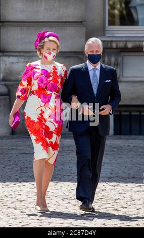 Brüssel, Belgien. Juli 2020. König Filip und Queemn Mathilde von Belgien am Paleizenplein in Brussel, am 21. Juli 2020, um an der feierlichen Feier anlässlich des Nationaltages von Belgien teilzunehmen.Quelle: Albert Nieboer/ Netherlands OUT/Point de Vue OUT  /dpa/Alamy Live News Stockfoto