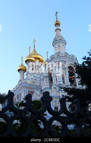 Kathedrale von St. Alexander Newski. Sadovaya Street, 2. Jalta Stockfoto