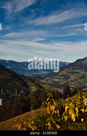 Walsertal, Kleinwalsertal in den sommerlichen österreichischen Alpen Stockfoto