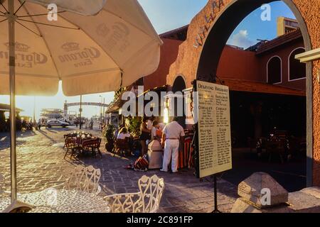 Der alte Playa del Carmen Maritime Terminal, Pier, San Miguel de Cozumel, Quintana Roo, mexikanische Karibik, Mexiko, ca. 1980 Stockfoto