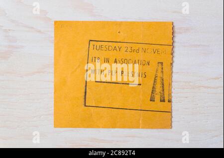 Konzertticket Stub Y69 im Kreis für ABC 1982 im Hammersmith Odeon, London, UK Stockfoto