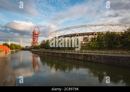 Der Queen Elizabeth Olympic Park in Stratford, London, Großbritannien Stockfoto