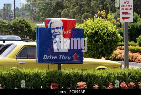 Schild für KENTUCKY FRIED CHICKEN Restaurant Stockfoto