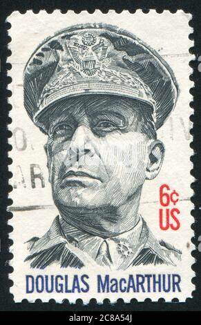 USA - UM 1971: Briefmarke gedruckt von USA, zeigt Douglas MacArthur (1880-1964), Chief of Staff, um 1971 Stockfoto