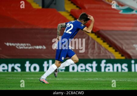 Chelsea's Christian Pulisic feiert das dritte Tor seiner Spielesolisten während des Premier League Spiels in Anfield, Liverpool. Stockfoto