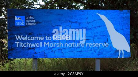 Titchwell Marsh, RSPB, Begrüßungsschild, Naturschutzgebiet, Naturschutzgebiete, Norfolk, England, Großbritannien Stockfoto