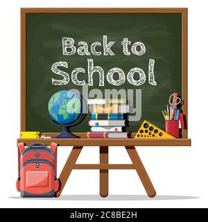 Schule grüne Kreidetafel mit Rucksack. Schreibwaren in Studententasche. Bücher, Farbe, Apfel, Taschenrechner, Stift, Bleistift, Lineal. Bildung und Lernen lernen. Globus und Bücher. Flache Vektorgrafik Stock Vektor