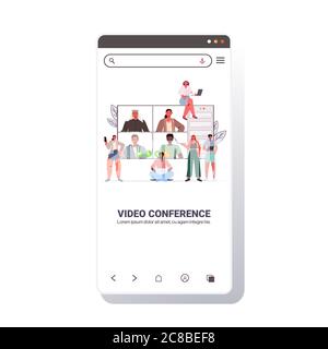 Mix Rennen Menschen chatten während Videoanruf Freunde mit Online-Konferenz Meeting Kommunikation Konzept Smartphone-Bildschirm mobile App kopieren Raum Vektor Illustration Stock Vektor