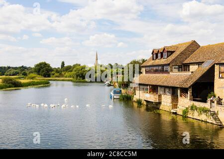 Das River Terrace Cafe am Fluss Great Ouse in St. Ives, Cambridgeshire, England Stockfoto