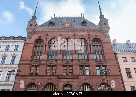 Fassade des Artus-Landgutes Kulturinstitution in der Altstadt von Torun, Woiwodschaft Kujawien Pommern in Polen Stockfoto