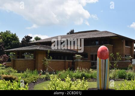 Eine weit entfernte Aufnahme von Frank Lloyd Wrights Darwin Martin House Stockfoto