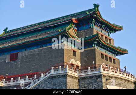 Das Tor von Zhengyangmen (Qianmen) auf dem Platz des Himmlischen Friedens. Peking, China Stockfoto