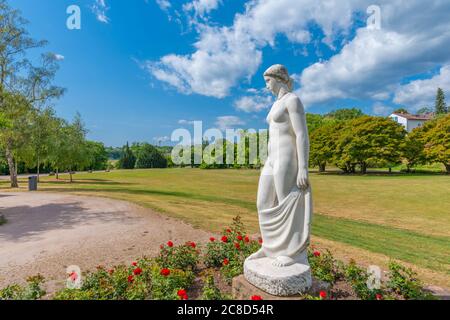 Rosengarten im Höhenpark Killesberg oder Park Killesberg, Hauptstadt Stuttgart, Baden-Württemberg, Süddeutschland, Mitteleuropa Stockfoto