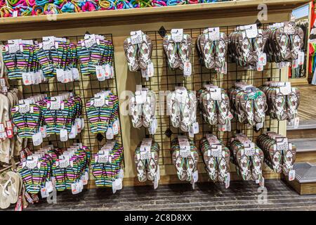 Cocoa Beach Florida, Ron Jon Surf Shop, Einzelhandel, Geschäft, Geschäfte, Geschäfte, Bezirk, Surf-Thema, Surfen, Surfbrett, Ausrüstung, Lifestyle, Ron DiMenna, Mode, tre Stockfoto