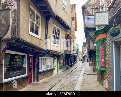 'The Shambles' mittelalterliche Straße, Newgate, York, North Yorkshire, England, Vereinigtes Königreich Stockfoto