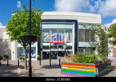 Eintritt zum York Designer Outlet Shopping Centre, St Nicholas Avenue, Fulford, York, North Yorkshire, England, Großbritannien Stockfoto