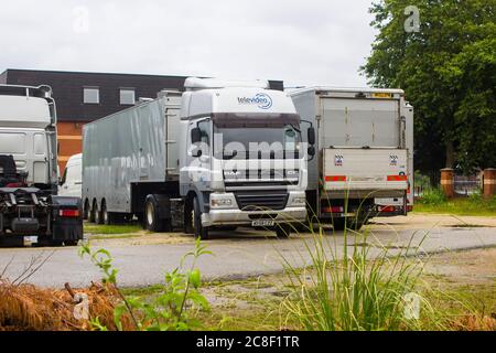 Juli 2020. Schwere LKW können gemietet werden, die auf dem Gelände von Televideo Ltd und auf der Lagereinheit der Furnival Road in Sheffield England abgestellt werden Stockfoto