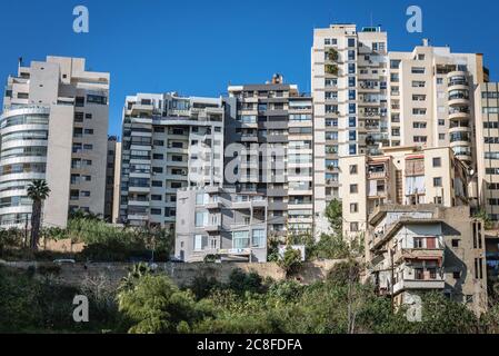 Wohnhäuser von der Pierre Gemayel Straße in Sioufi Bezirk Achrafieh Bezirk in Beirut, Libanon gesehen Stockfoto