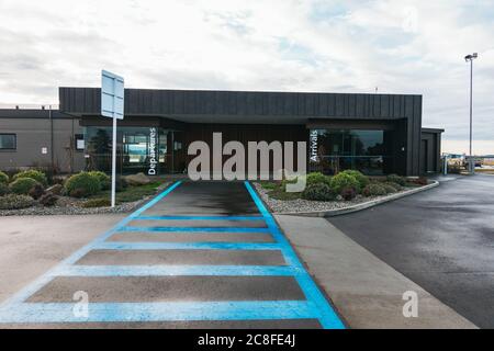 Das neu errichtete Terminalgebäude am Richard Pearse Timaru Airport, Neuseeland. Der Flughafen bedient vor allem regionale Flüge Stockfoto