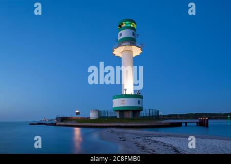 Geographie / Reisen, Deutschland, Schleswig-Holstein, Leuchtturm Friedrichsort in Kiel lange schmale Inl, Additional-Rights-Clearance-Info-not-available Stockfoto