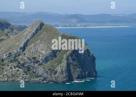 Kalkstein auf dem Meer. Stockfoto