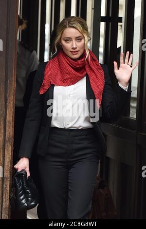 London, Großbritannien. Juli 2020. Amber Heard kommt am Royal Courts of Justice in London an. Kredit: SOPA Images Limited/Alamy Live Nachrichten Stockfoto