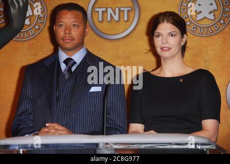 Terrence Howard und Jeanne Trippehorn bei der 14. Annual Screen Actors Guild Awards Nominations Announcement im Pacific Design Center, Silver Screen Theatre in West Hollywood, CA. Die Veranstaltung fand am Donnerstag, 20. Dezember 2007 statt. Foto von: SBM / PictureLux - Aktenzeichen # 34006-12090SBMPLX Stockfoto