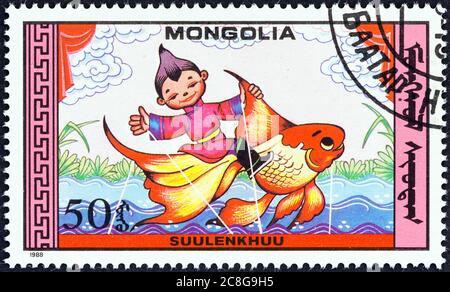 MONGOLEI - UM 1988: Eine in der Mongolei gedruckte Marke aus der 'Puppets'-Ausgabe zeigt Suulenkhuu, um 1988. Stockfoto